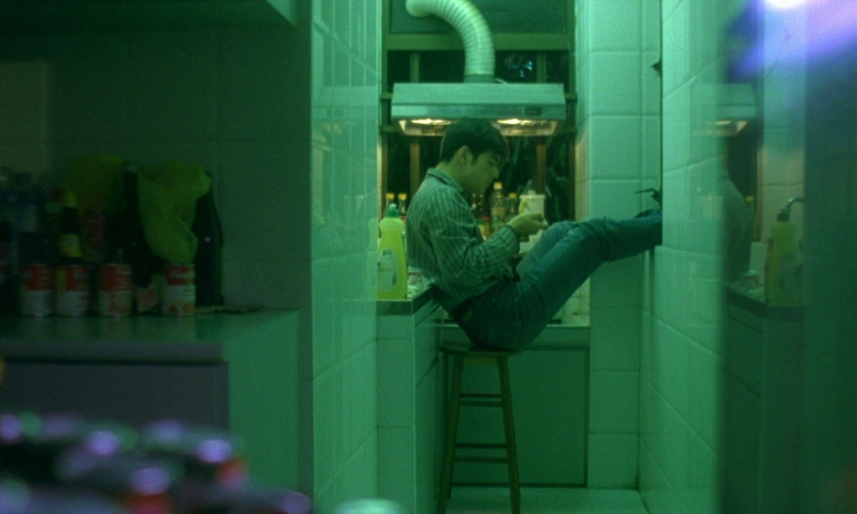 chungking express protagonist eating